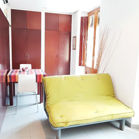 Loft Placa Sant Josep 아파트
